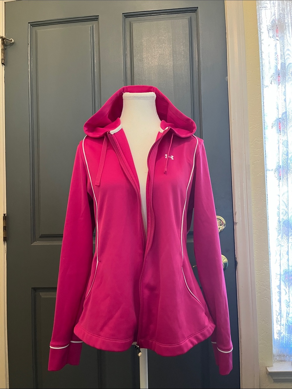 LG Under Armour Women's Fuchsia Hoodie